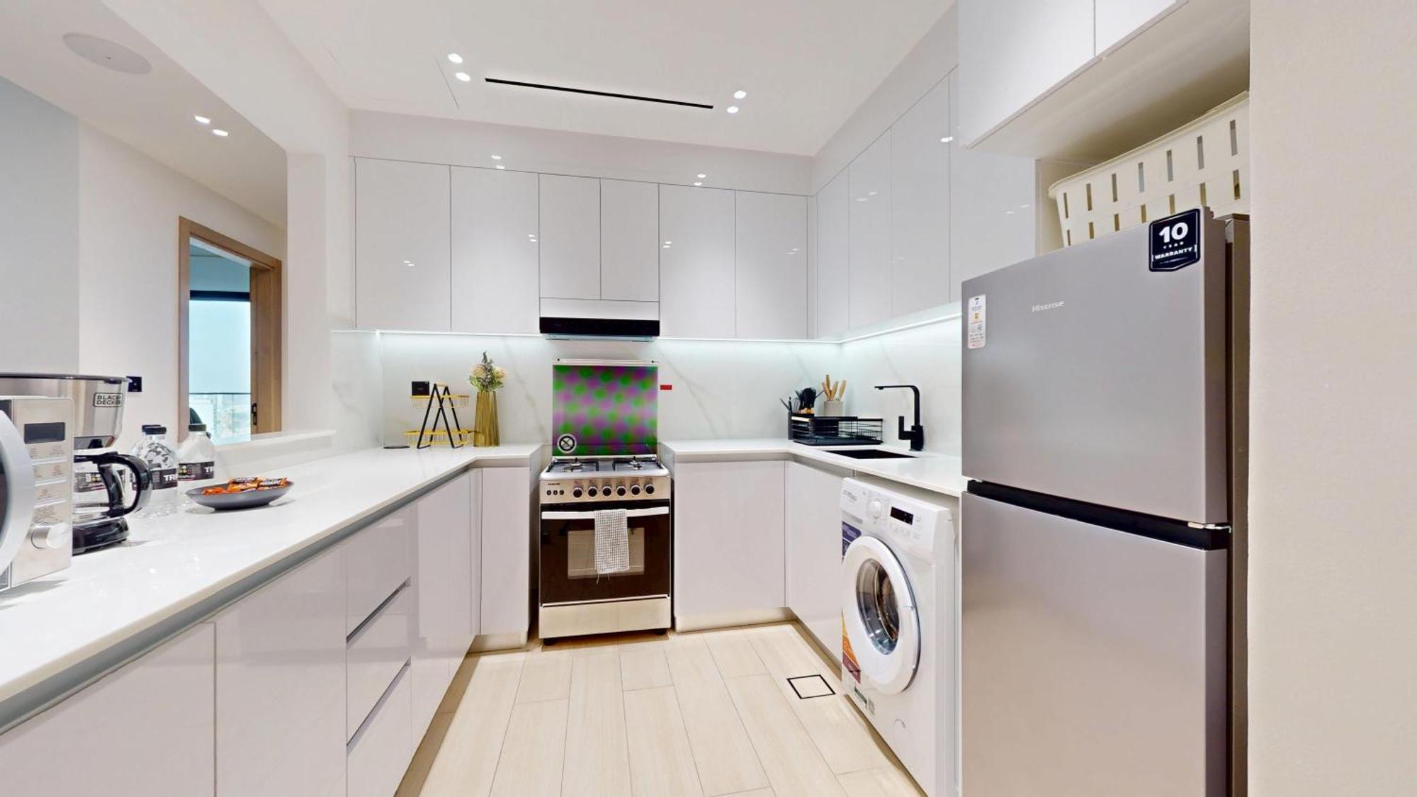 Trps - Binghatti Heights, Jumeirah Village Circle - 2br Trendy With Complete Range Of Amenities Apartment Dubai