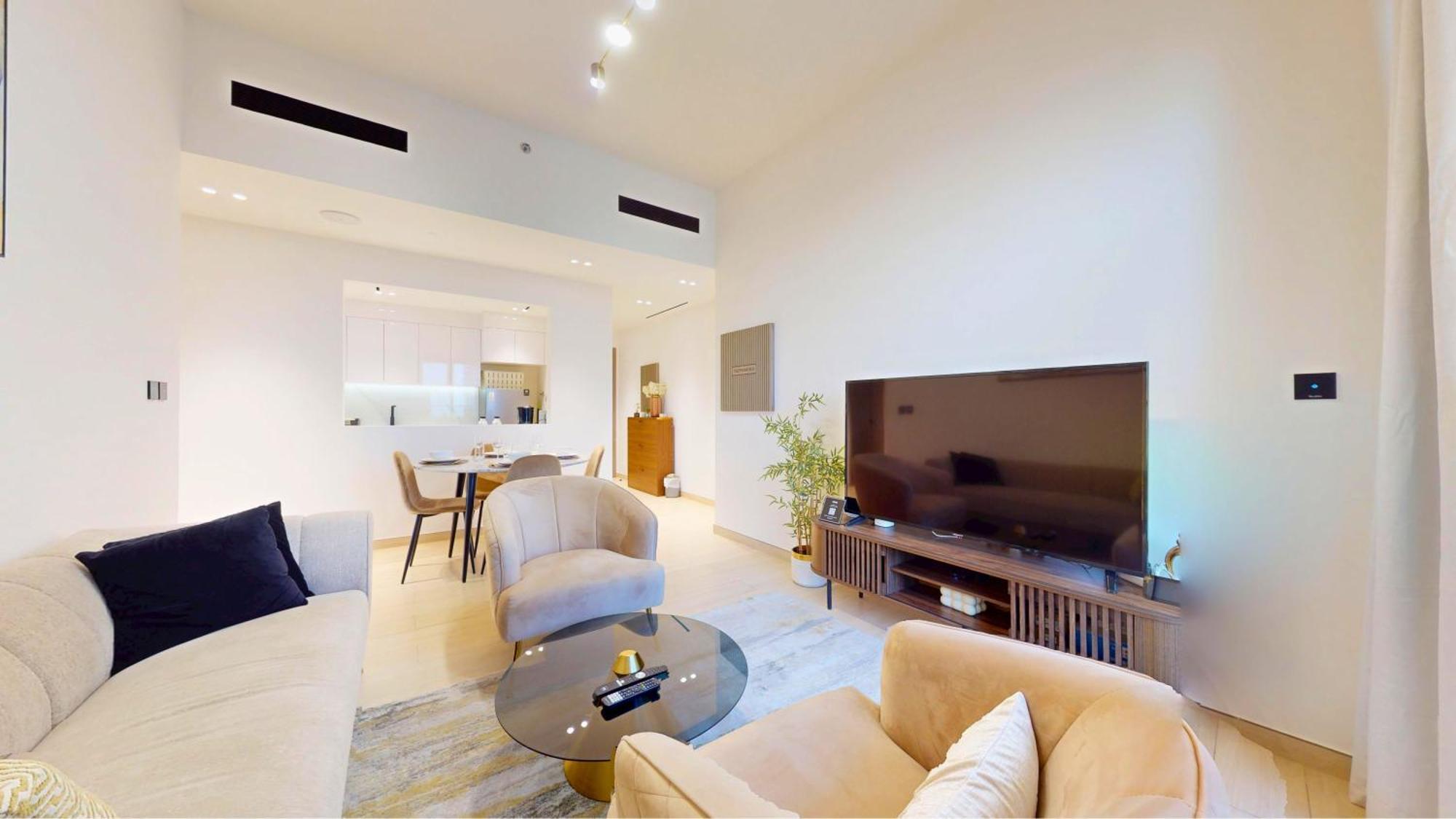 Trps - Binghatti Heights, Jumeirah Village Circle - 2br Trendy With Complete Range Of Amenities *